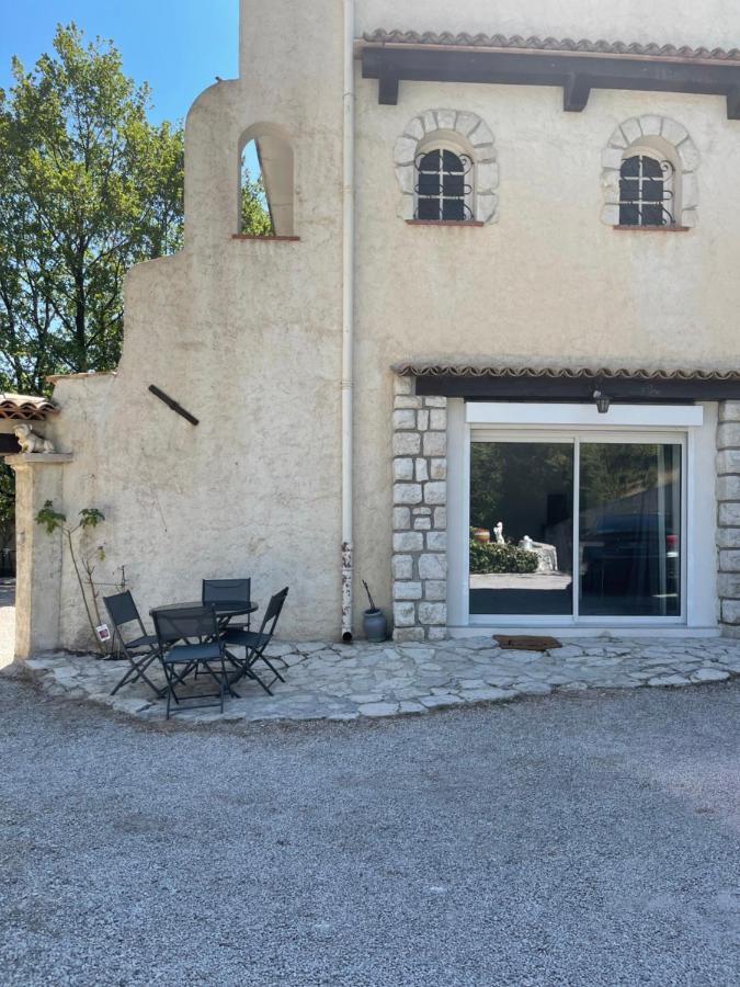 Appartement Bas De Villa Avec Piscine Privee Partagee Proche Bord De Mer Cagnes-sur-Mer Exteriér fotografie